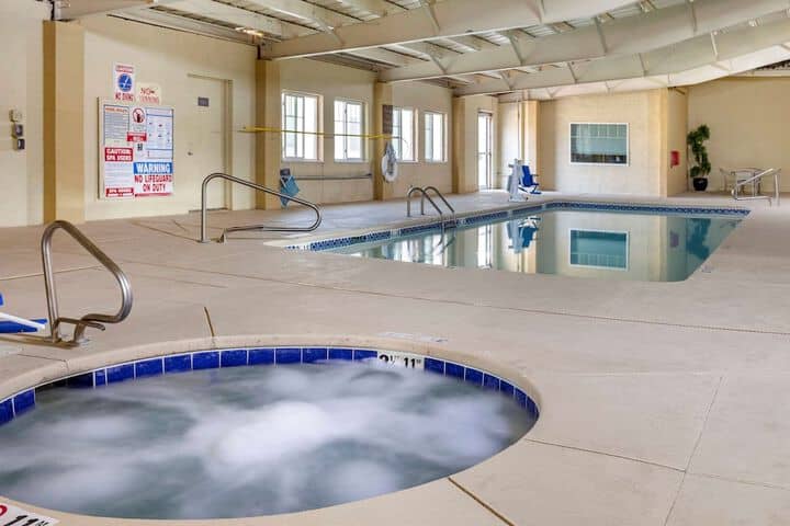 Pool 54 of 83