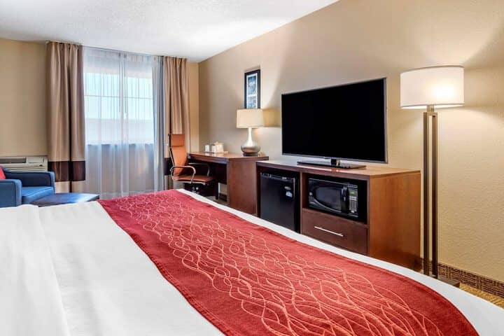 Room 21 of 83