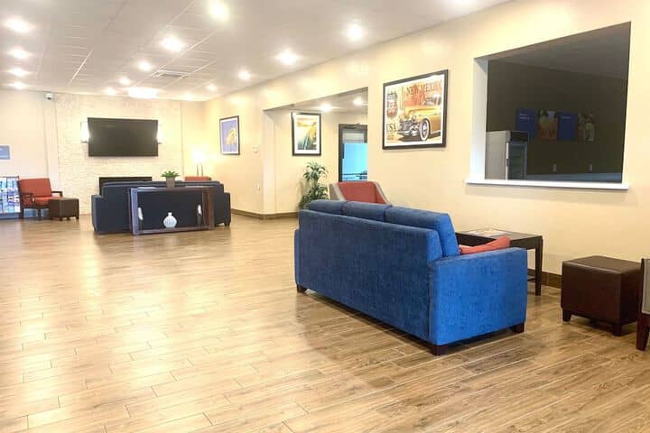Hotel Interior 10 of 83
